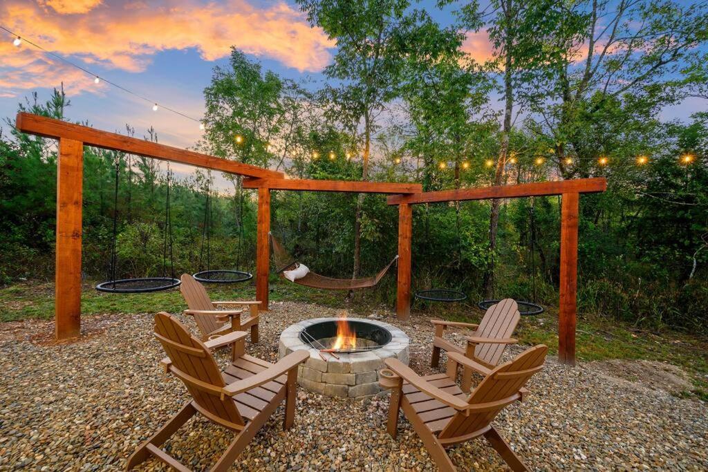 Under The Stars - Secluded, Hot Tub, Firepit, Games Villa Broken Bow Exterior photo