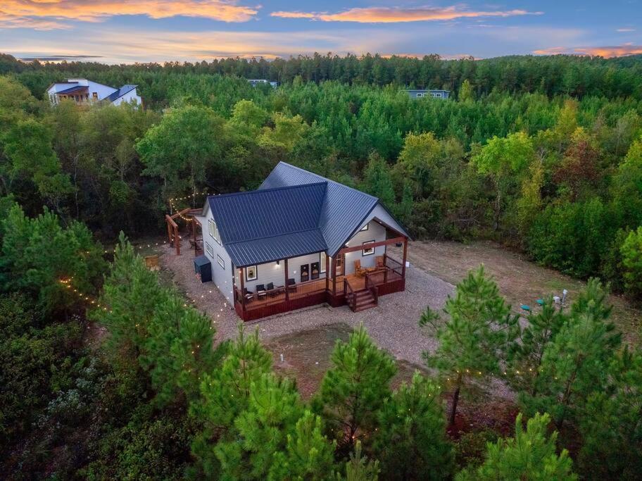 Under The Stars - Secluded, Hot Tub, Firepit, Games Villa Broken Bow Exterior photo