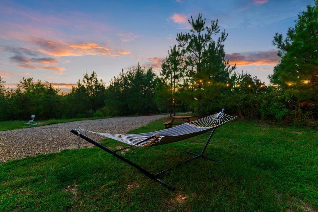 Under The Stars - Secluded, Hot Tub, Firepit, Games Villa Broken Bow Exterior photo